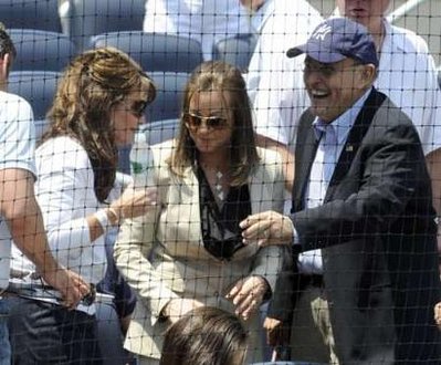 Rudy and Sarah Palin big